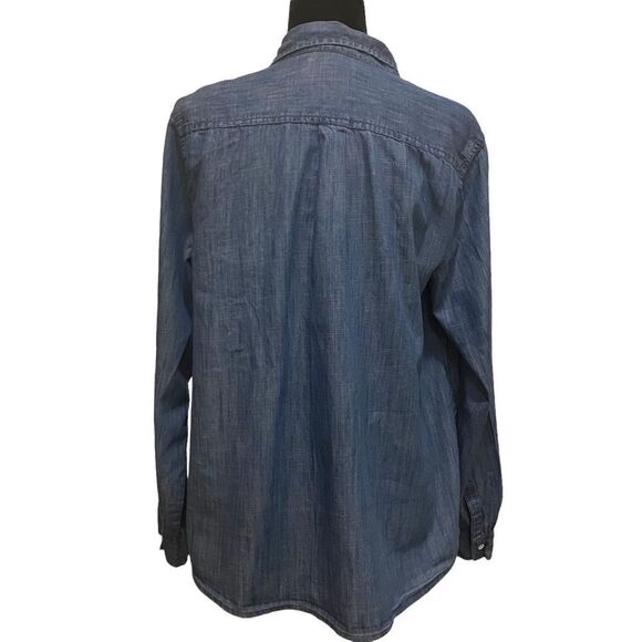 Old Navy Denim Lightweight Maternity Top Size L - Picture 4 of 12